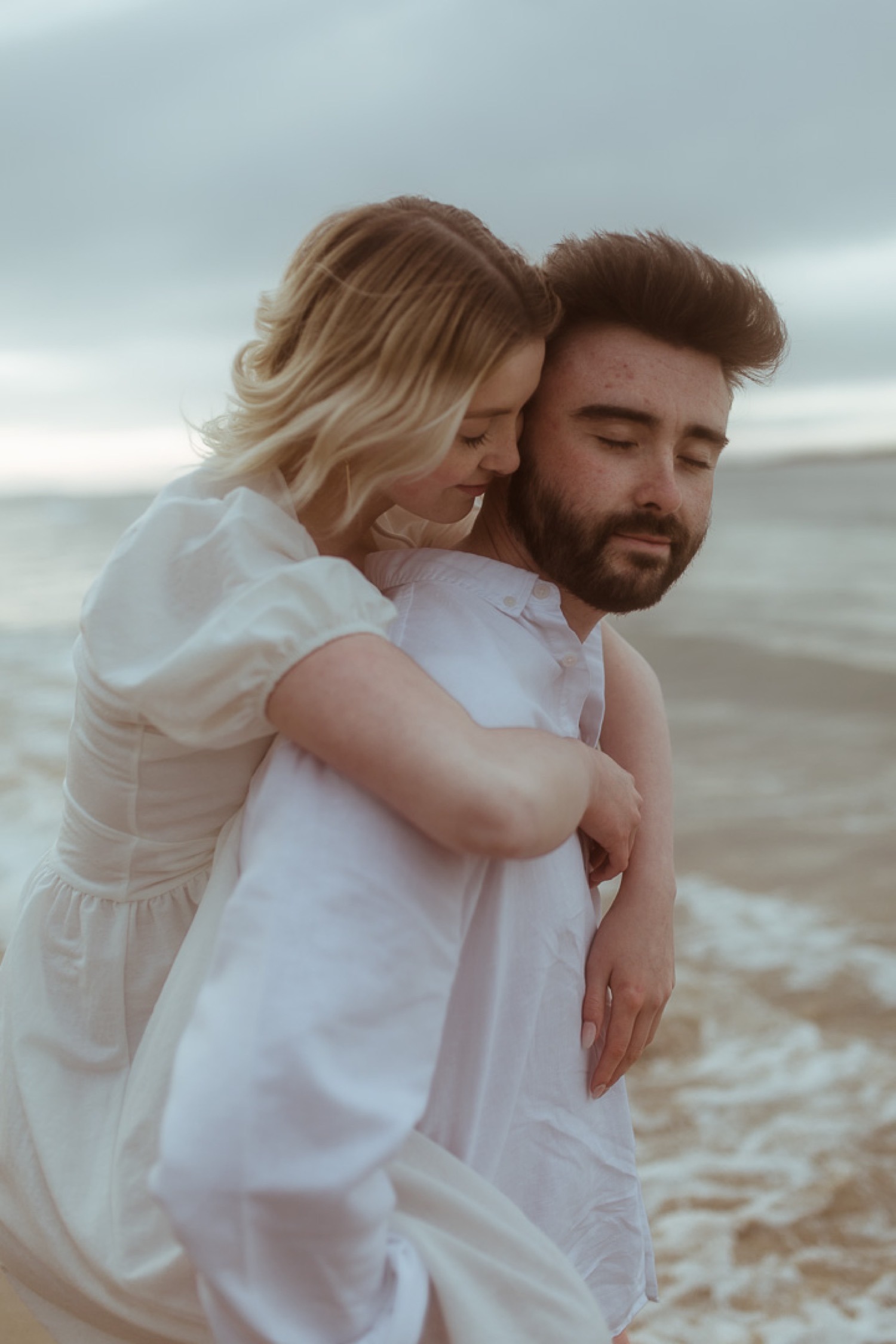 Honeymoon couple beach portraits