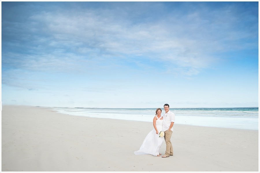 Gulf Coast wedding styling with coastal tones